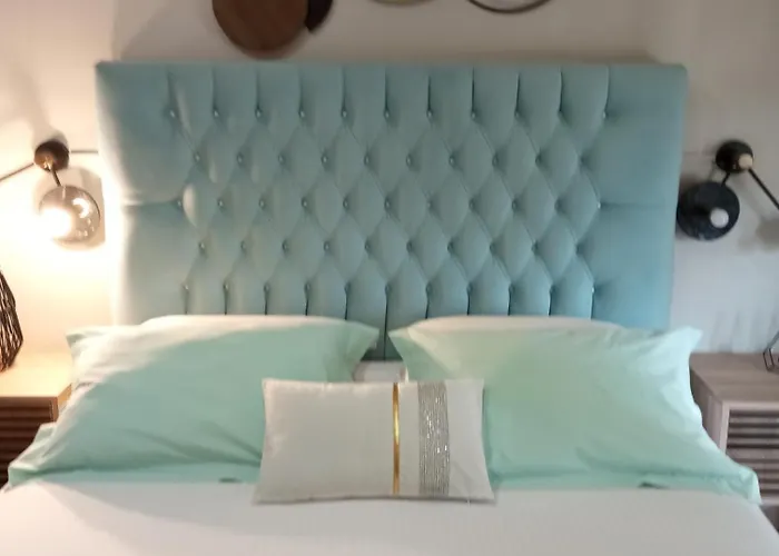 Machi Rooms